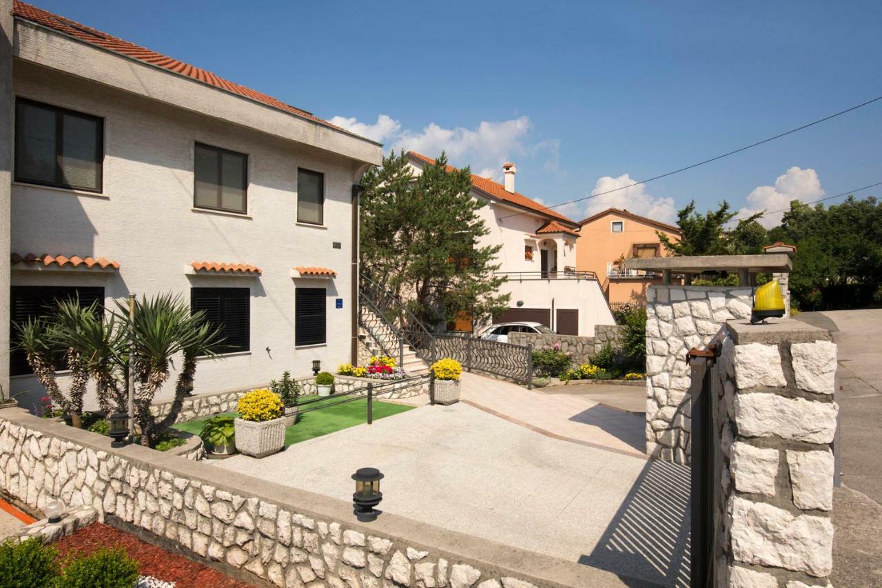 Vrata Jadrana Apartment Rijeka Exterior foto