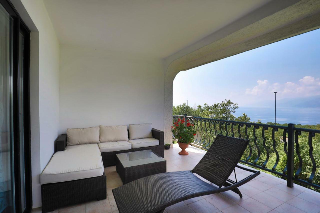 Vrata Jadrana Apartment Rijeka Exterior foto